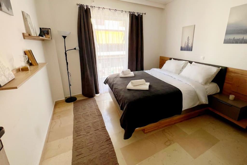 Minimal 3Br Apartment In Афіни Екстер'єр фото