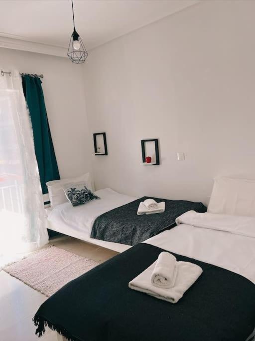 Minimal 3Br Apartment In Афіни Екстер'єр фото